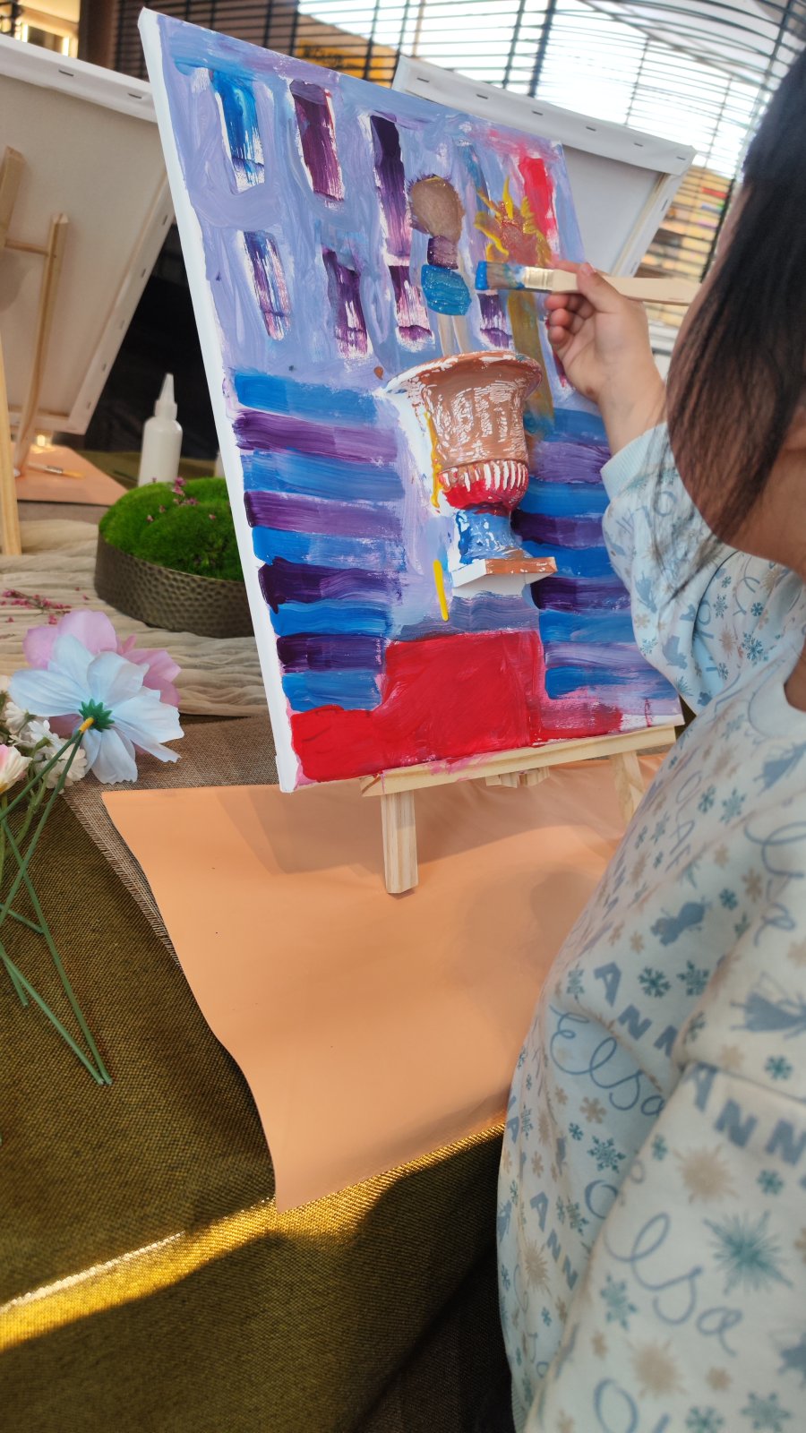 油画半瓶插花 现场图